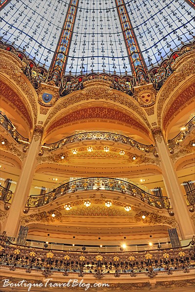Amazing pictures of Galeries Lafayette in Paris