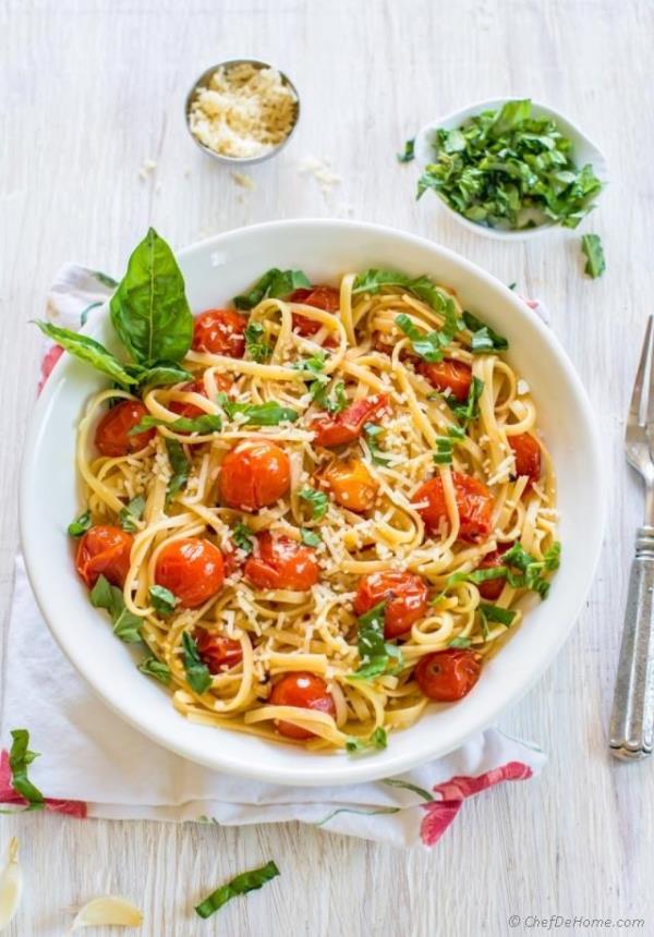 Pasta with Roasted Garlic and Burst Cherry Tomato Sauce  Recipe - ChefDeHome.com