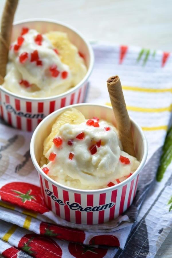 Instant No-Eggs Banana Pudding Frozen Yogurt Recipe - ChefDeHome.com