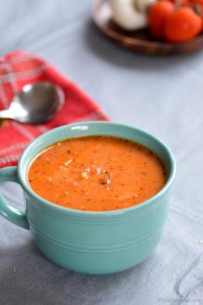 Roasted Garlic and Tomatoes Soup Recipe - ChefDeHome.com