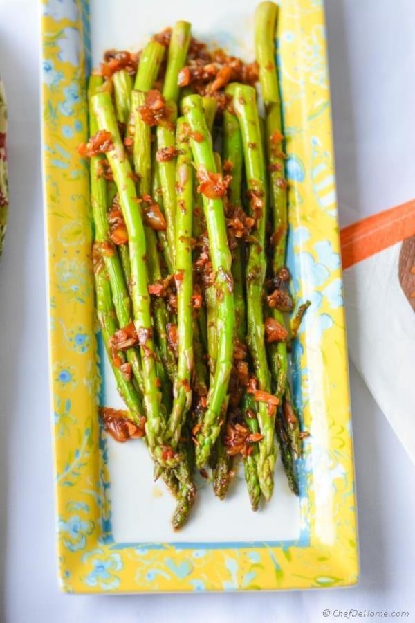 Better Than Green Beans - Vegan Kimchi Garlic Asparagus Recipe - ChefDeHome.com