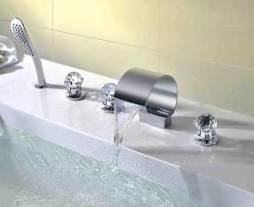 Ceramic Valve Chrome plated Waterfall Bathtub Faucet--Faucetsdeal.com