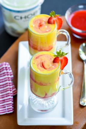 Mango Strawberry Swirl Yogurt Smoothie Recipe - ChefDeHome.com