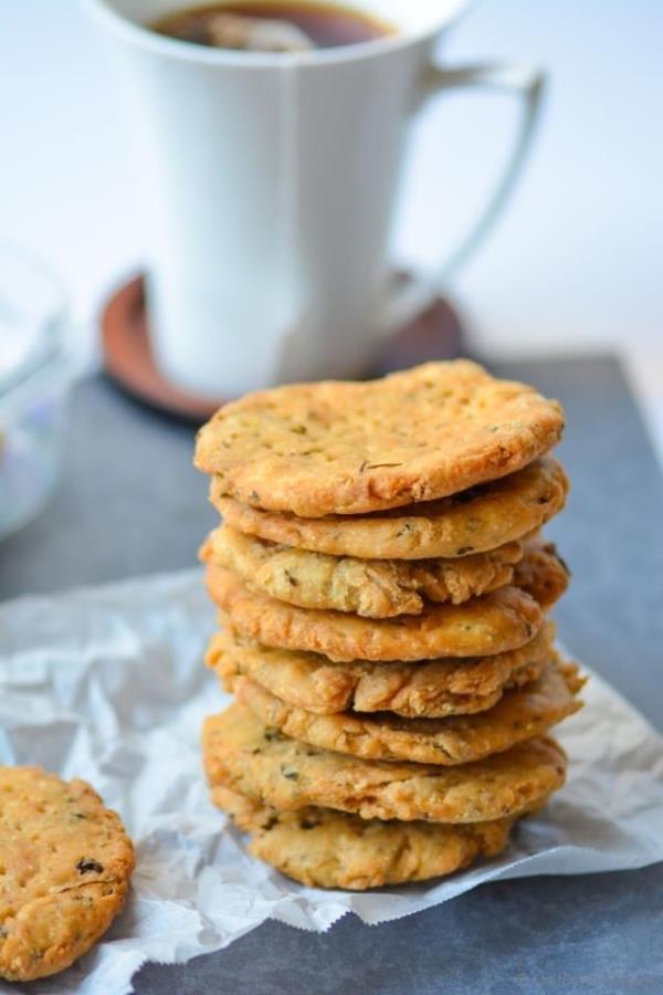 Indian Namkeen Methi Mathri - Salted Fenugreek Crackers Recipe -ChefDeHome.com