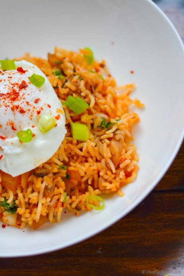 Spicy Kimchi Fried Rice with Poached Egg Recipe - ChefDeHome.com