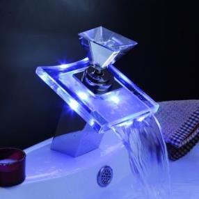 Bathroom Sink Faucets with Color Changing LED--Faucetsdeal.com
