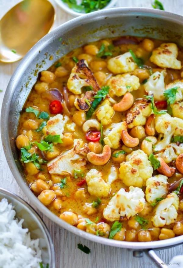 Chickpea Cauliflower Curry Recipe - ChefDeHome.com