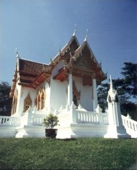 Wat Buddhapadipa in London was the first Buddhist temple in the United Kingdom.