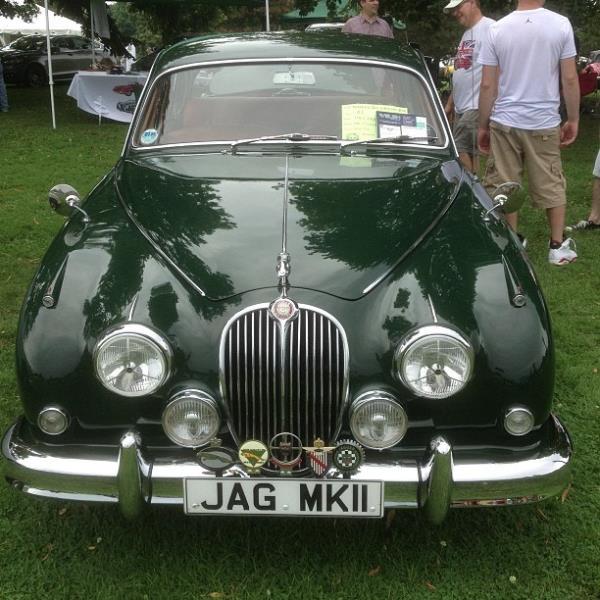 1962 Jaguar MK II Sedan #pvgp #autoshow #cars