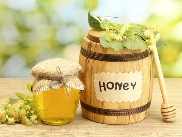 A spoonful of honey and hot water can do wonder to your body. If you are trying to lose weight, honey can be of great help to you. Honey mixed with hot water is known to have such qualities that help 