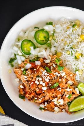 Slow Cooker Mexican Chicken Tinga Recipe - ChefDeHome.com