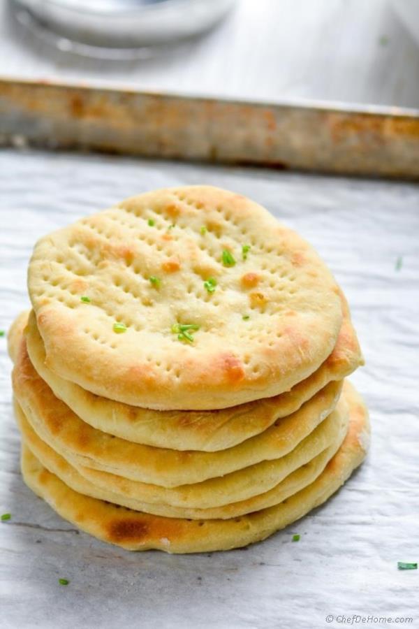 Quick Oven Baked Naan Bread Recipe -ChefDeHome.com
